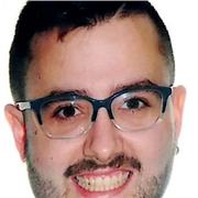Profesor de Educación Física en primaria da clases de todas las materias además de clases de entrenamiento personal